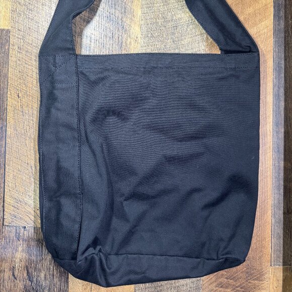 F/CE. Black Tote Bag with Inner Pocket and One shoulder strap - Picture 3 of 8